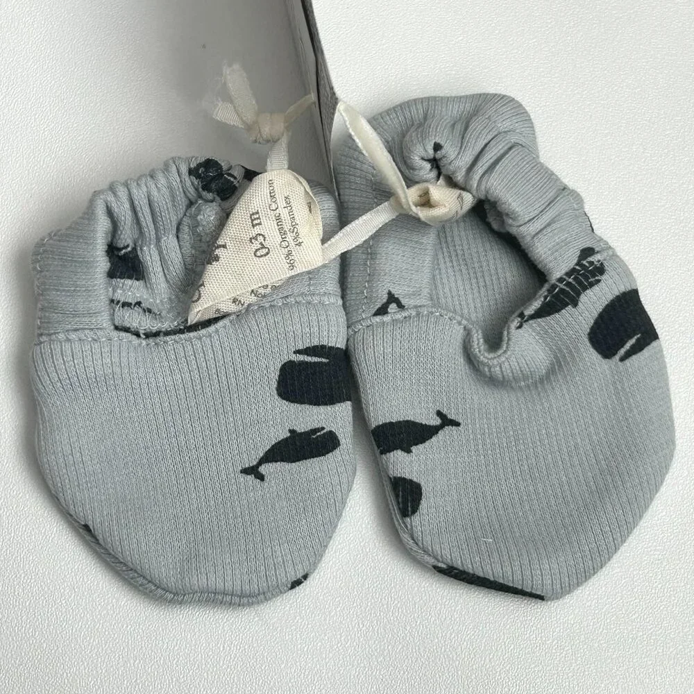 NWT Kate Quinn Baby Booties 0-3M Blue Little Whale Print Cotton Rib